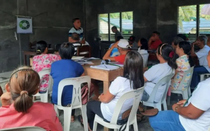 GLOLIVCO Members Receive Gilts Under Oriental Mindoro’s ASF Recovery Program